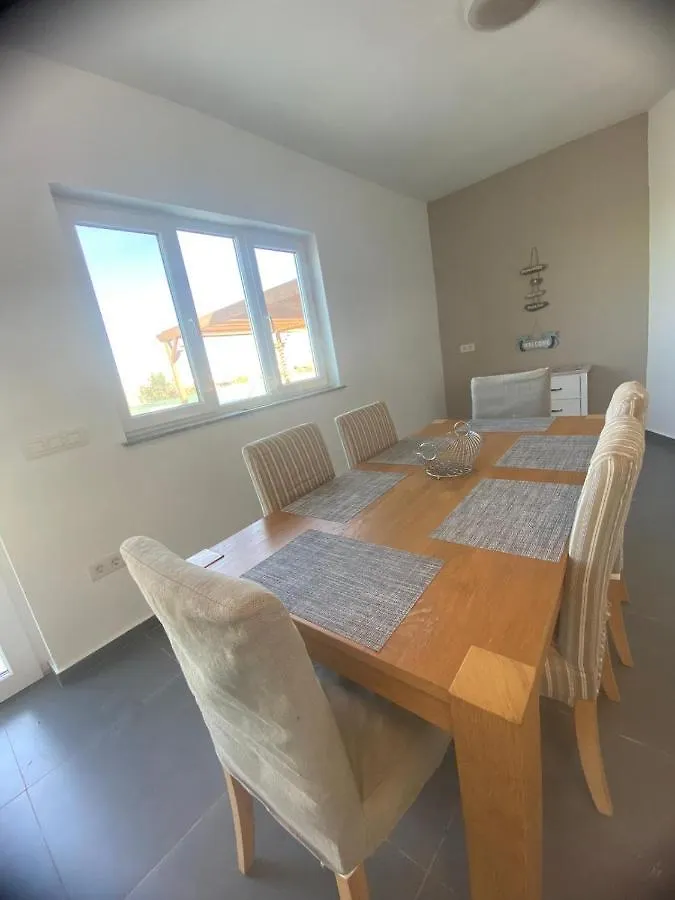 Villa Verano Apartamentos Compartidos Villaverde La Oliva 0*,  Spagna